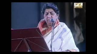 Ajeeb Dastan Hai Yeh  Lata Mangeshkar Live Hydrebad Concert  Dil Apna Aur Preet Parai [upl. by Narayan973]