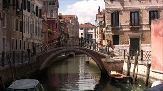 Venice Italy  Tour the Hidden Parts of Veneza Italia [upl. by Gretna]