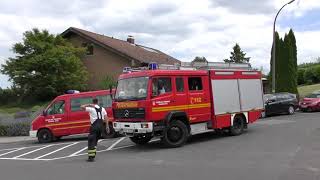 Realeinsatz bei Feuerwehrfest Einsatzfahrten Freiwillige Feuerwehr Alfter zu PKWBrand [upl. by Olnek743]