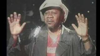 Papa Wemba  Omesatone [upl. by Ehgit]