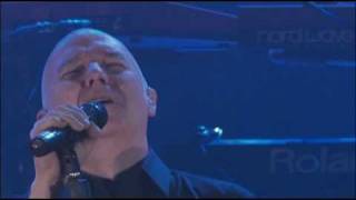 Schiller feat Midge Ure  Let it Rise Live in Hamburg [upl. by Lorin]