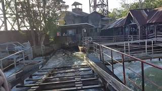 THUNDER RIVER RAPIDS RIDE POV  DREAMWORLD AUSTRALIA [upl. by Upali792]