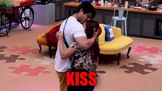 Bigg Boss 13 Sidharth Shukla kisses good friend Shehnaaz Gill [upl. by Cavan]