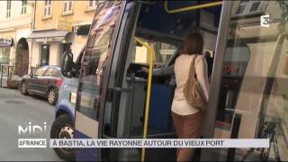 SUIVEZ LE GUIDE  À Bastia la vie rayonne autour du vieux port [upl. by Solracsiul]